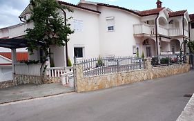Apartments Gavric